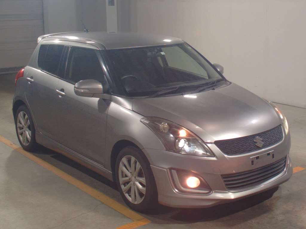 2014 Suzuki Swift ZC72S[2]