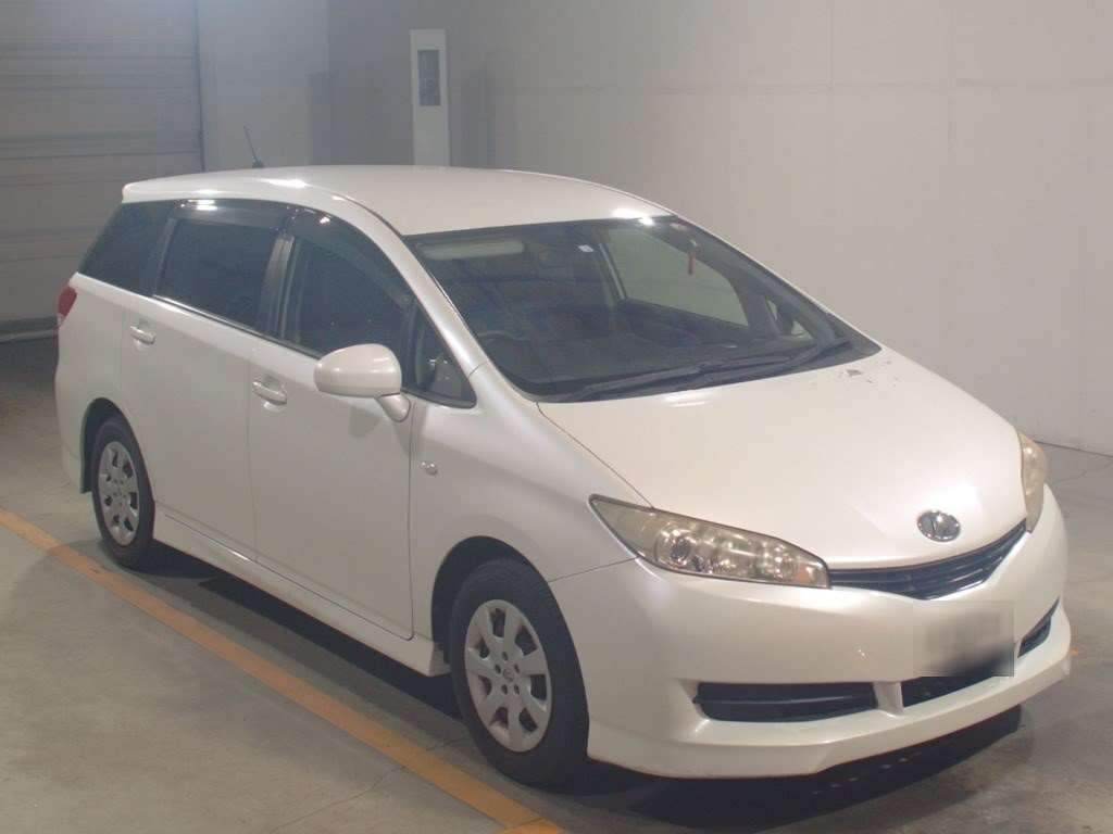 2010 Toyota Wish ZGE20G[2]