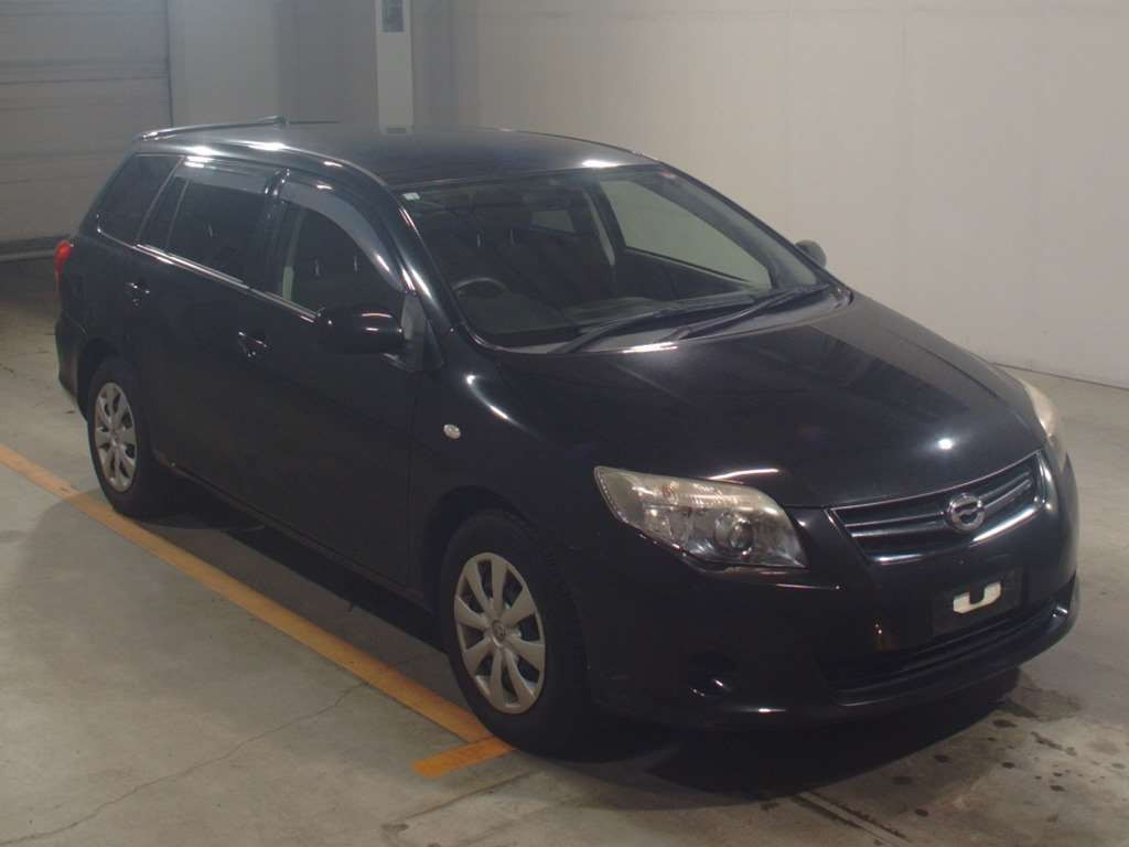 2012 Toyota Corolla Fielder NZE141G[2]