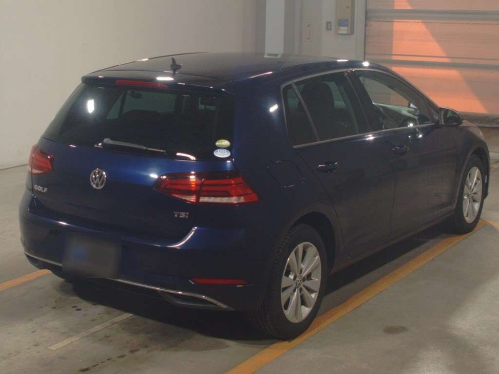 2017 Volkswagen Golf AUCJZ[1]