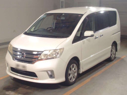 2012 Nissan Serena