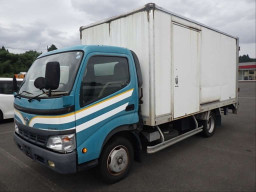 2002 Toyota Dyna Truck