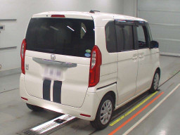 2017 Honda N-BOX