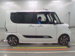 2022 Daihatsu Tanto