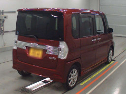 2016 Daihatsu Tanto