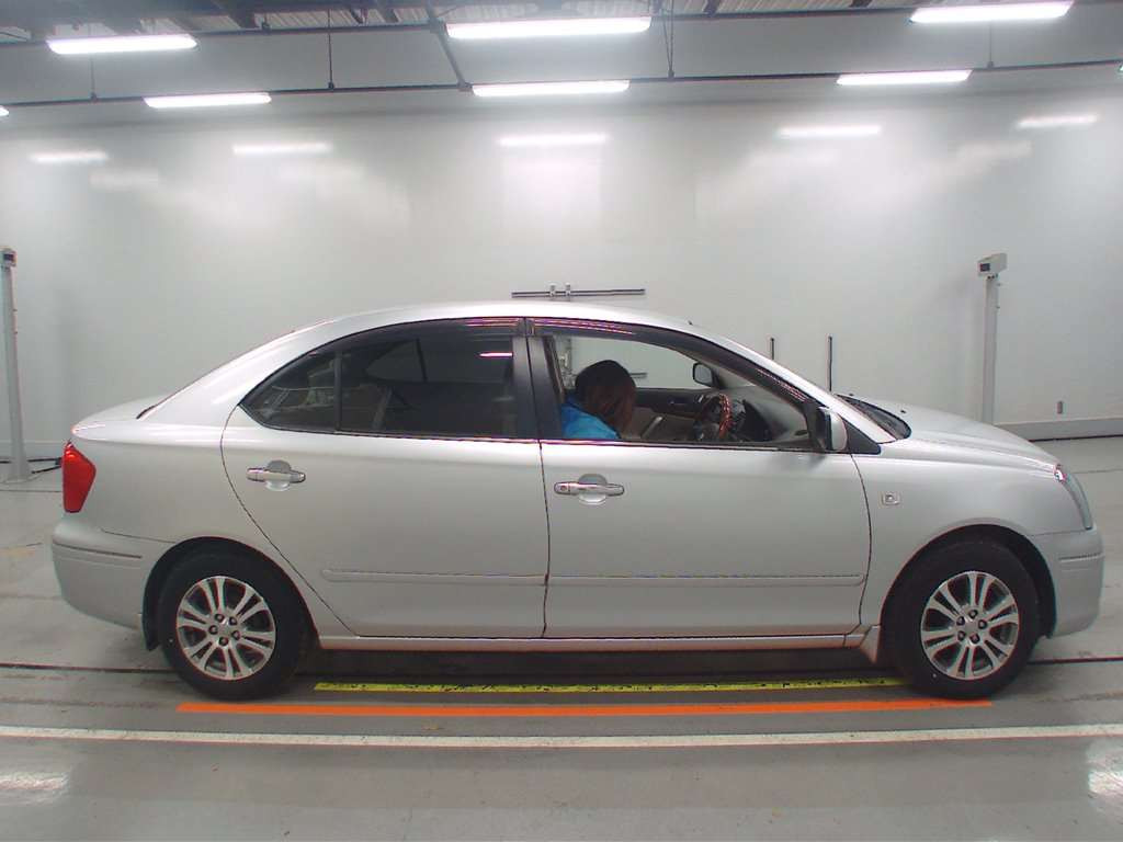 2006 Toyota Premio AZT240[2]