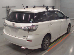 2013 Toyota Wish