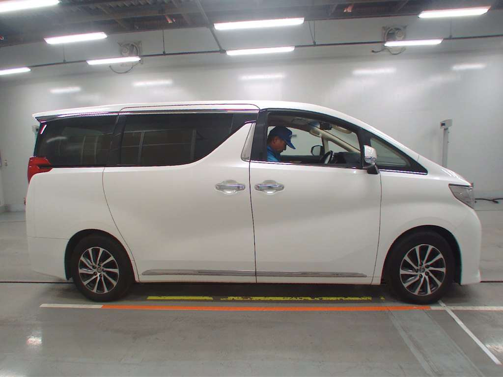 2016 Toyota Alphard GGH30W[2]