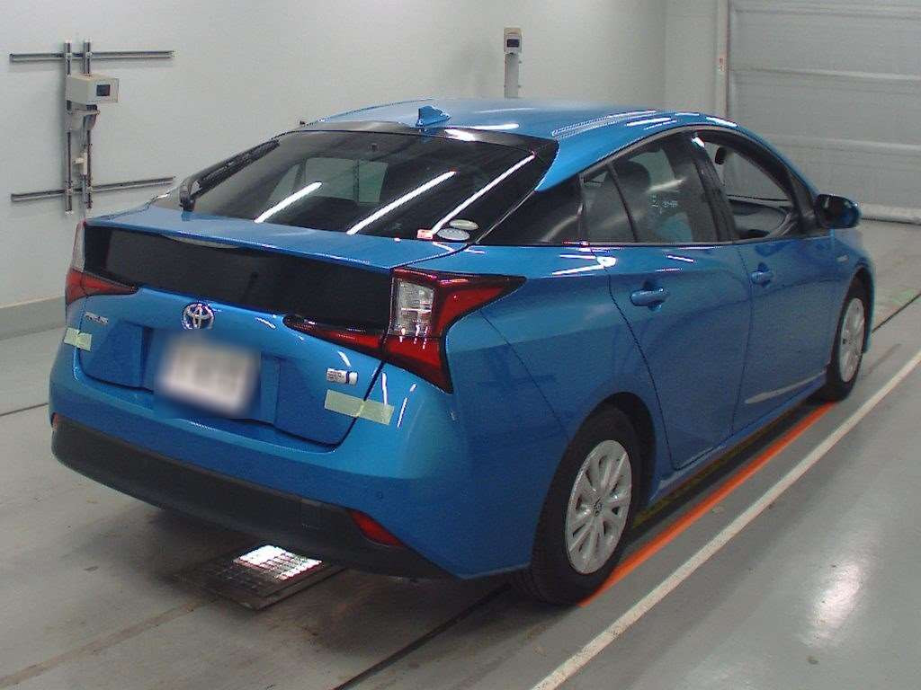 2019 Toyota Prius ZVW51[1]