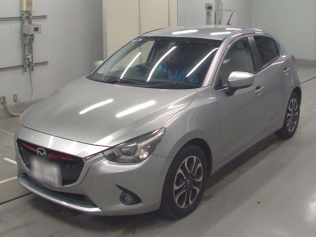 2015 Mazda Demio DJ5FS[0]