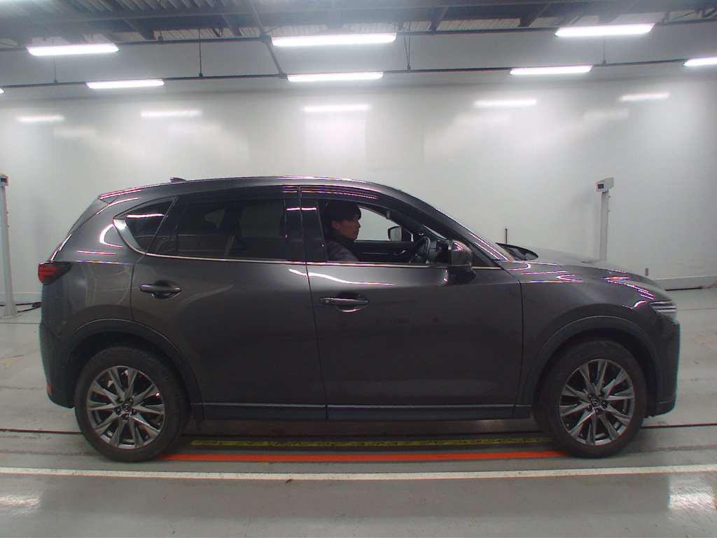 2018 Mazda CX-5 KF2P[2]