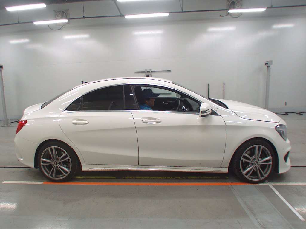 2014 Mercedes Benz CLA-Class 117344[2]