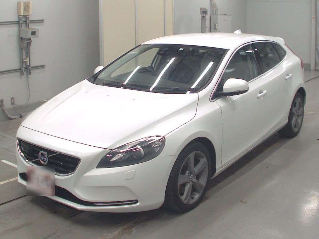 2013 Volvo V40 MB4164T[0]