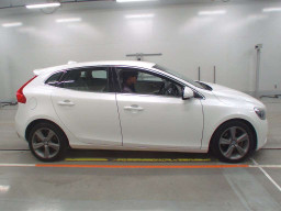 2013 Volvo V40