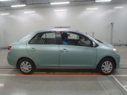 2009 Toyota Belta