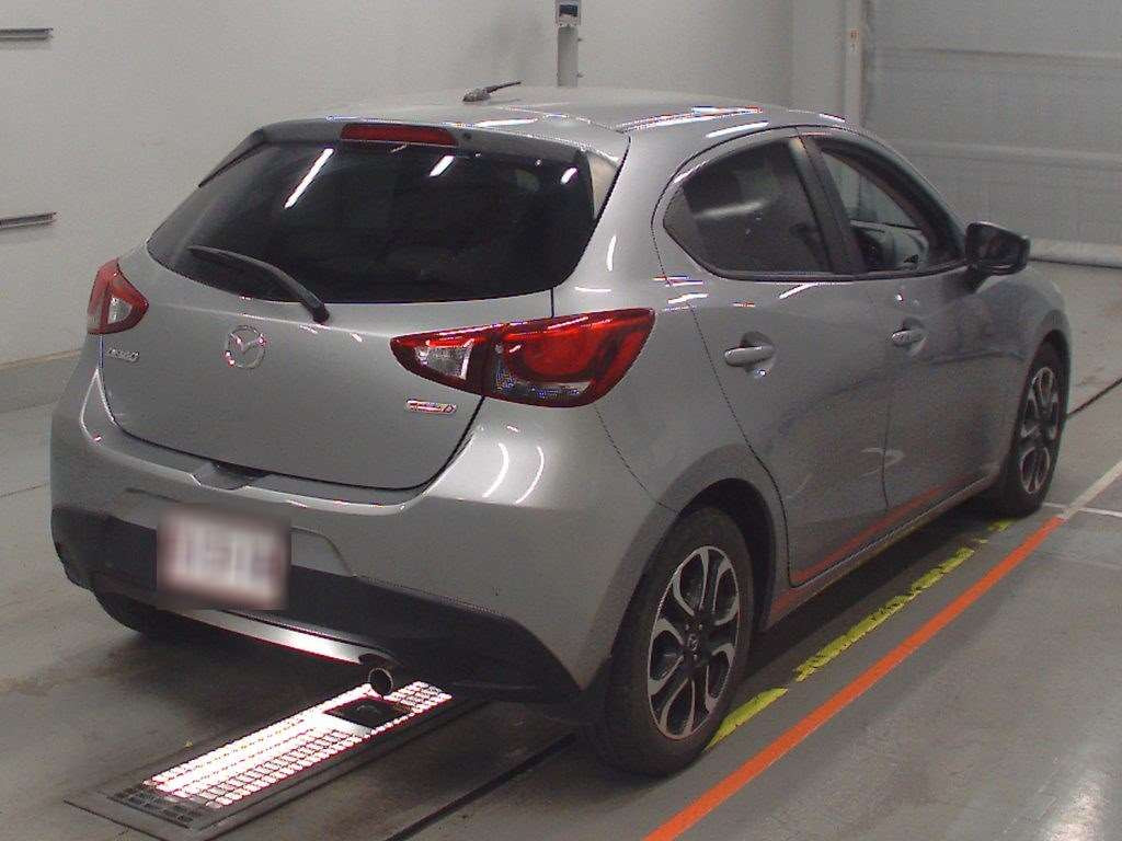 2015 Mazda Demio DJ5FS[1]