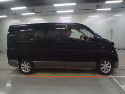 2003 Nissan Elgrand