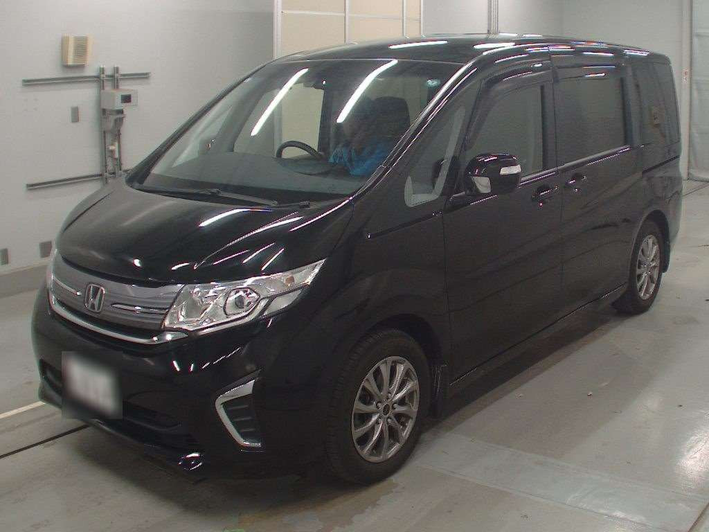 2015 Honda Step WGN RP1[0]