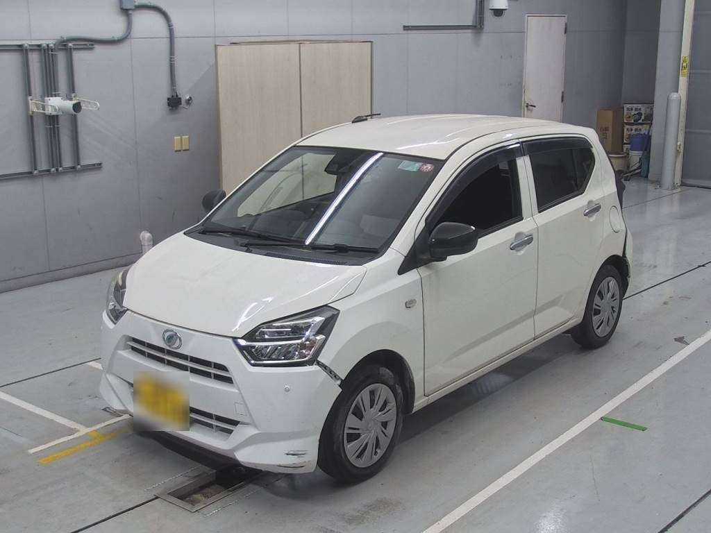 2018 Daihatsu Mira es LA350S[0]