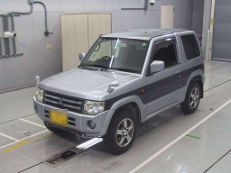 2011 Mitsubishi Pajero Mini