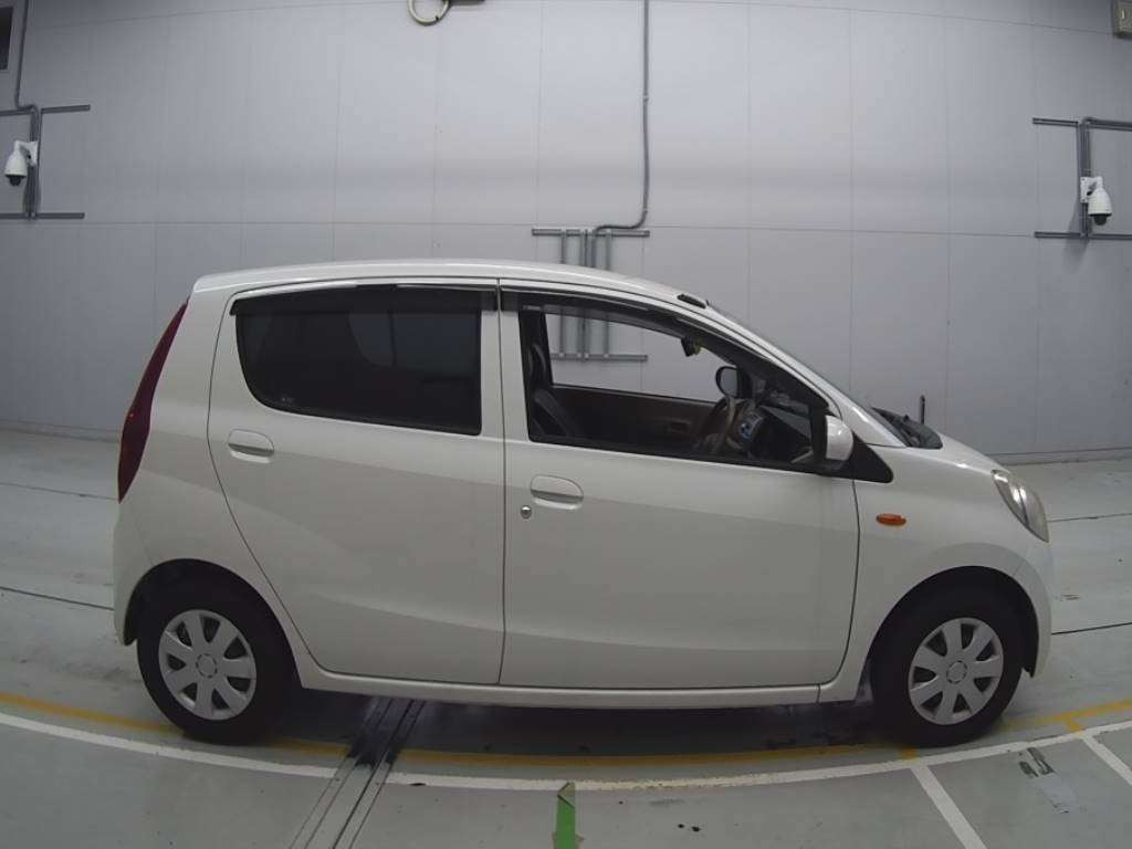 2011 Daihatsu Mira L275S[2]