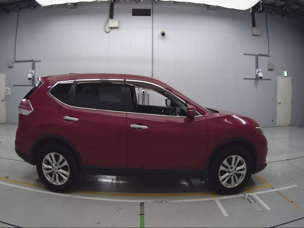 2014 Nissan X-Trail NT32[2]