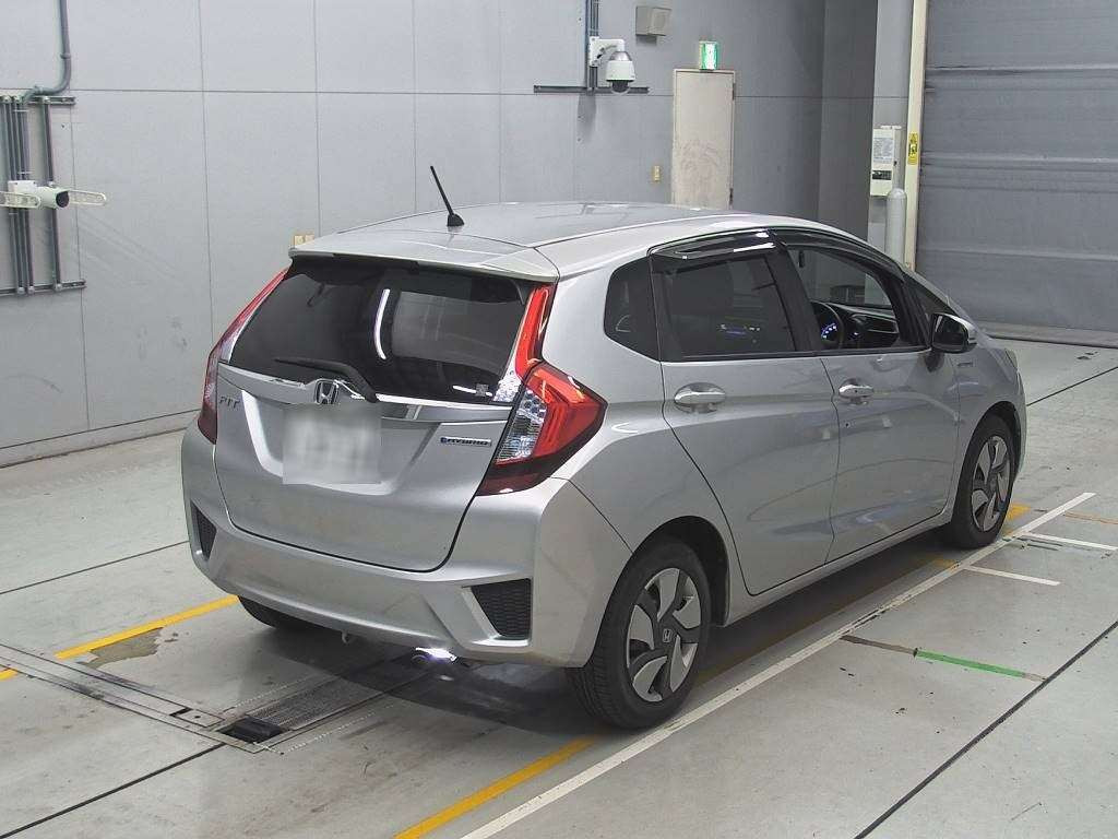 2013 Honda Fit Hybrid GP5[1]