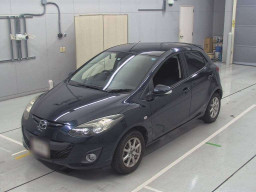 2014 Mazda Demio