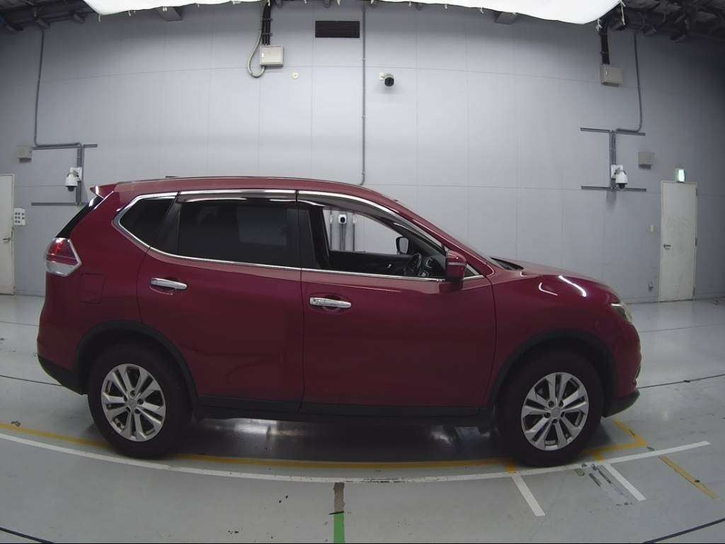 2014 Nissan X-Trail T32[2]