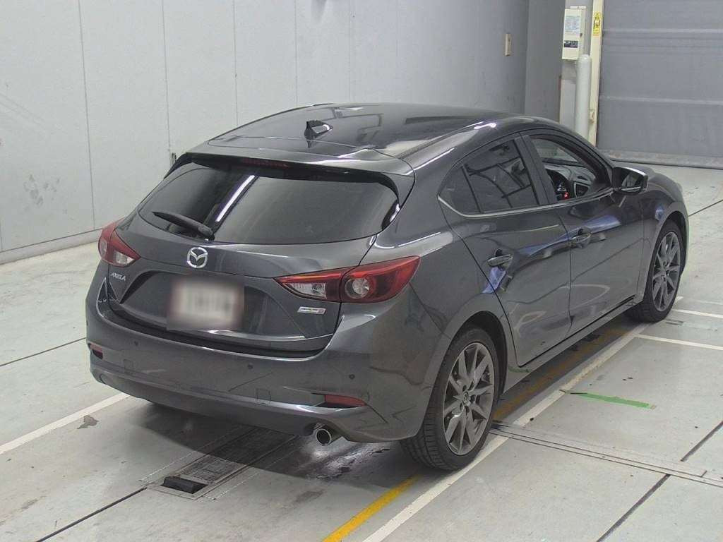 2016 Mazda Axela Sport BMLFS[1]