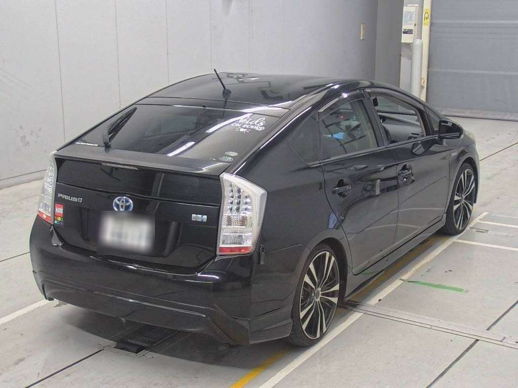 2009 Toyota Prius ZVW30[1]