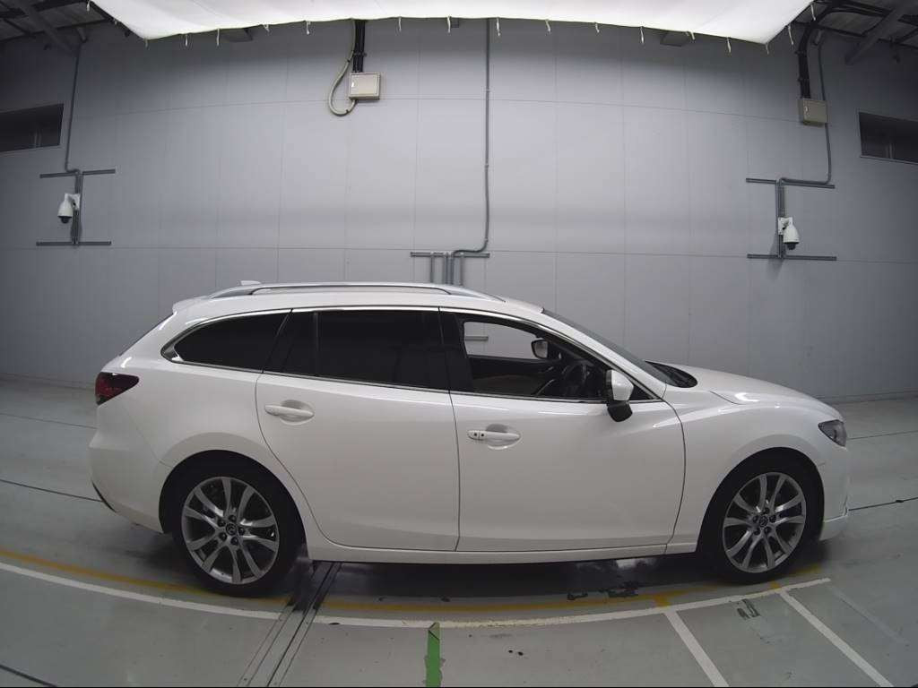 2013 Mazda Atenza Wagon GJ5FW[2]