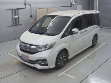 2016 Honda Step WGN Spada