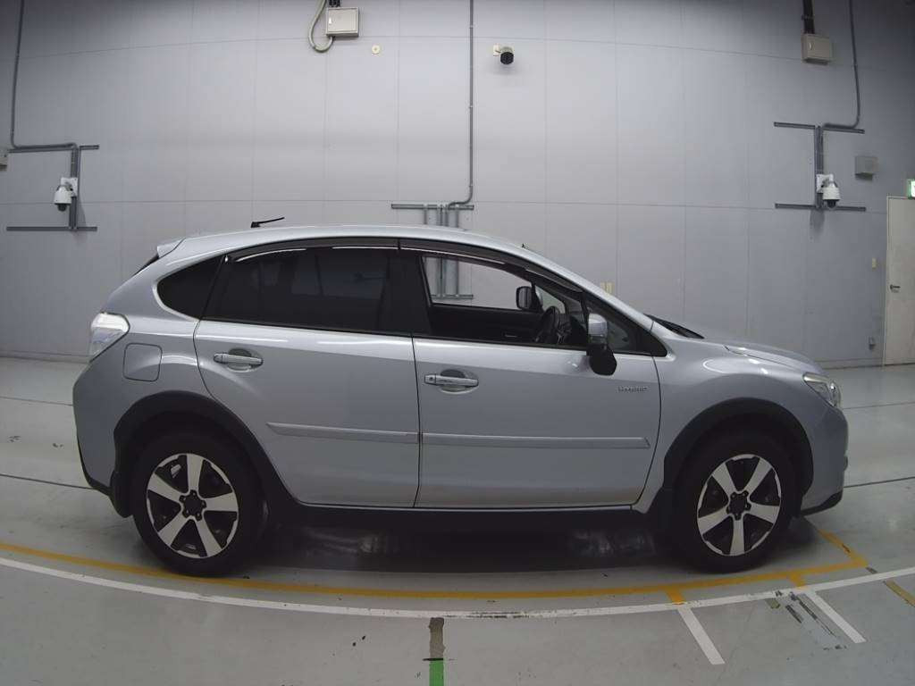 2013 Subaru XV HYBRID GPE[2]