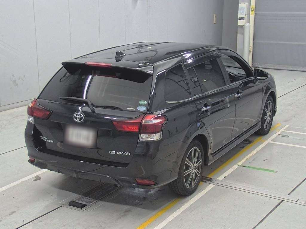 2016 Toyota Corolla Fielder NRE161G[1]