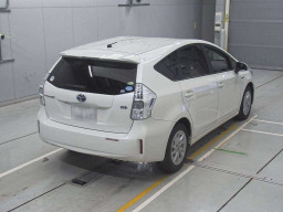 2012 Toyota Prius alpha