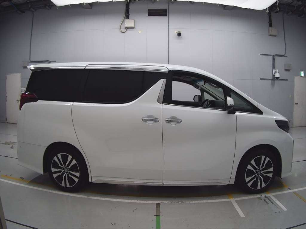 2022 Toyota Alphard AGH30W[2]