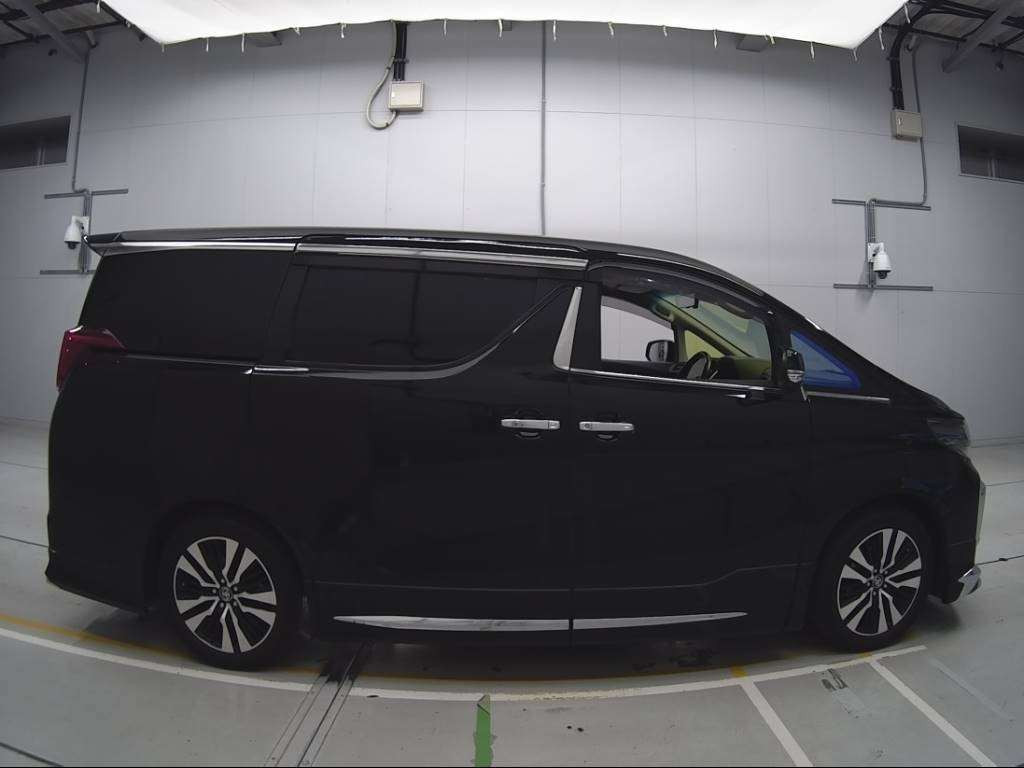 2022 Toyota Alphard AGH30W[2]