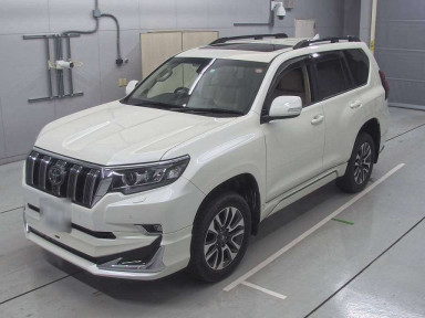 2022 Toyota Land Cruiser Prado