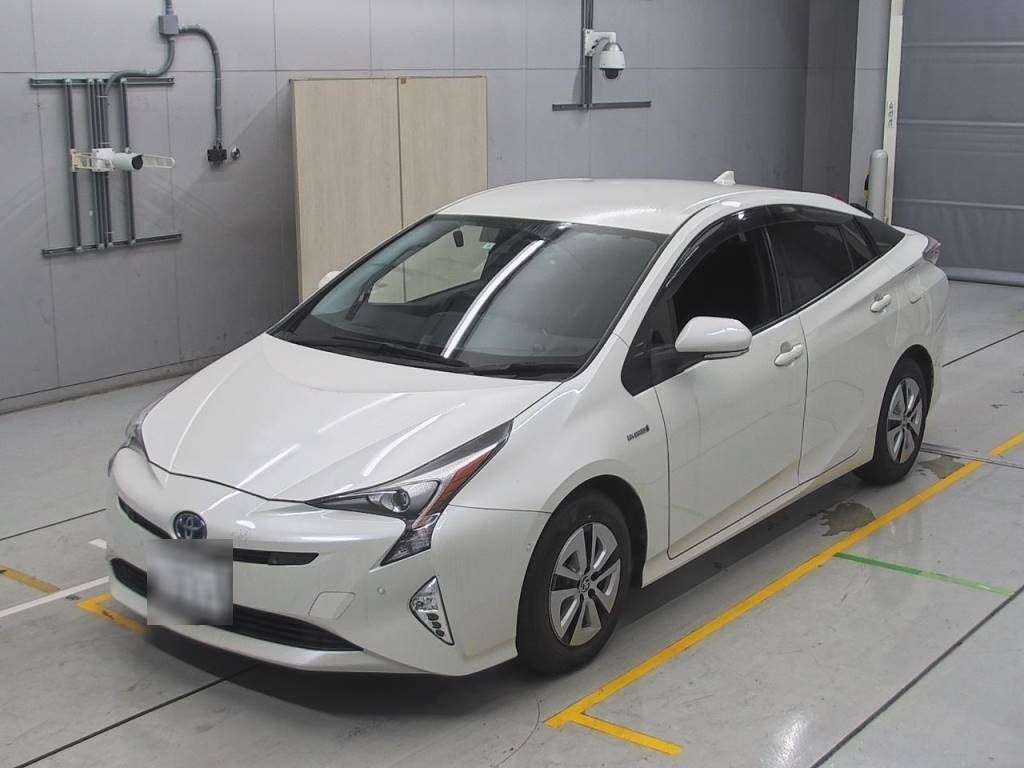 2016 Toyota Prius ZVW51[0]