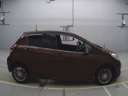 2012 Toyota Vitz