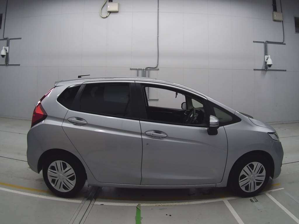 2020 Honda Fit GK3[2]