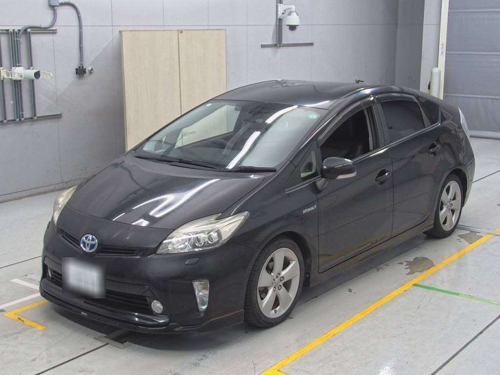 2015 Toyota Prius ZVW30[0]