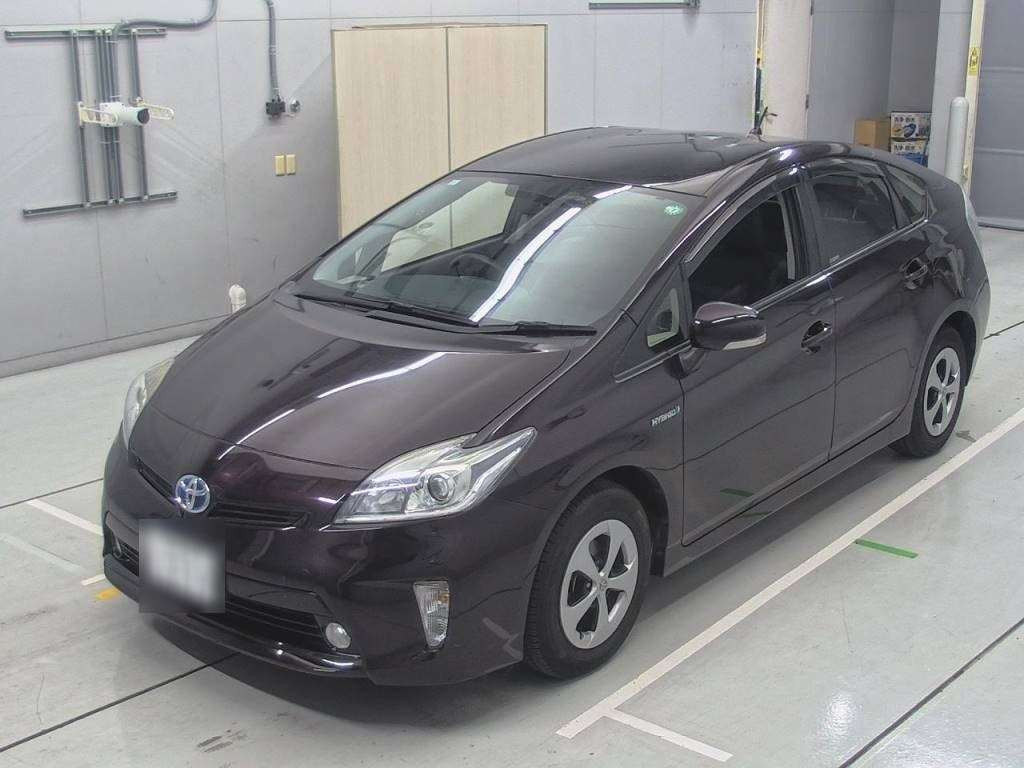 2015 Toyota Prius ZVW30[0]