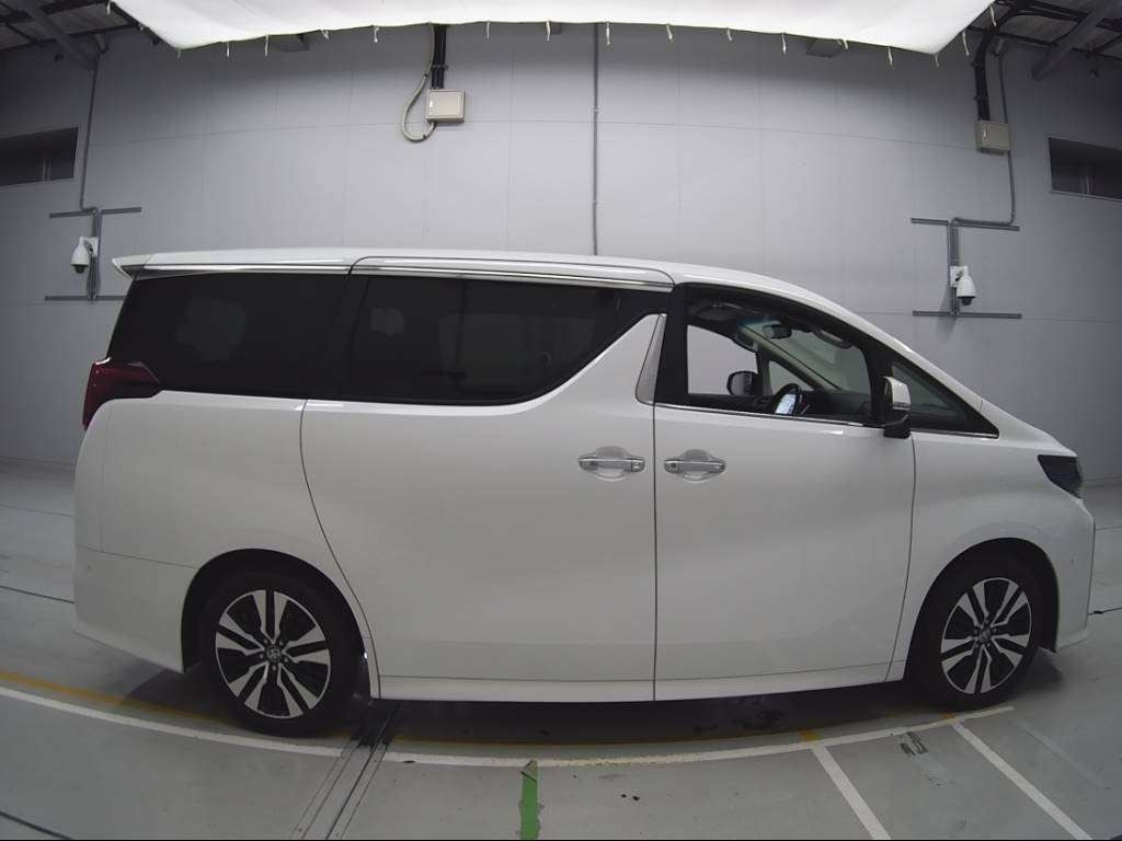 2021 Toyota Alphard AGH30W[2]