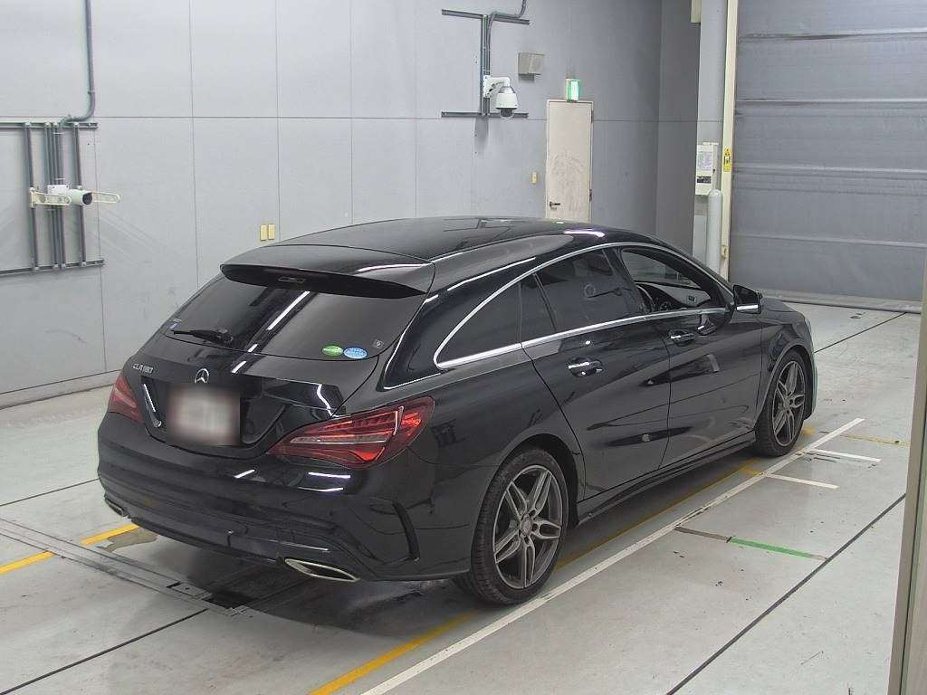 2017 Mercedes Benz CLA-Class 117942[1]