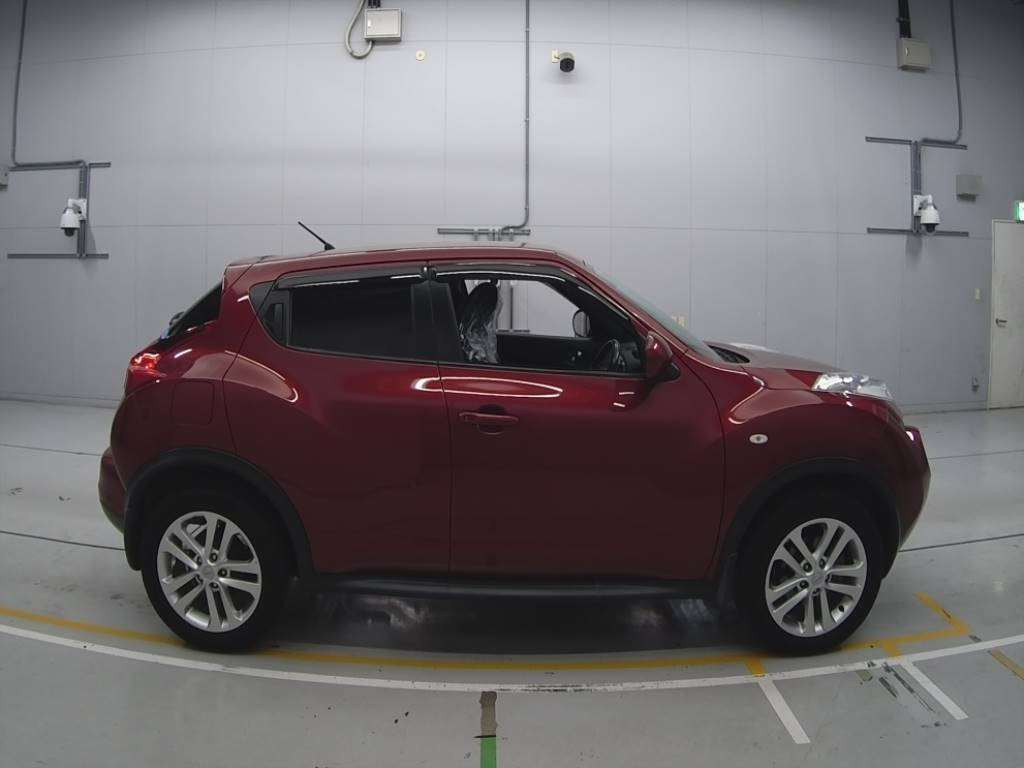 2012 Nissan JUKE YF15[2]