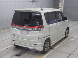 2011 Mitsubishi Delica D2