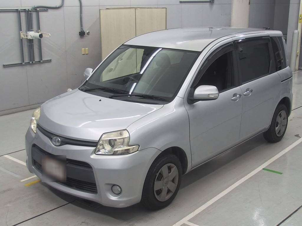 2011 Toyota Sienta NCP81G[0]