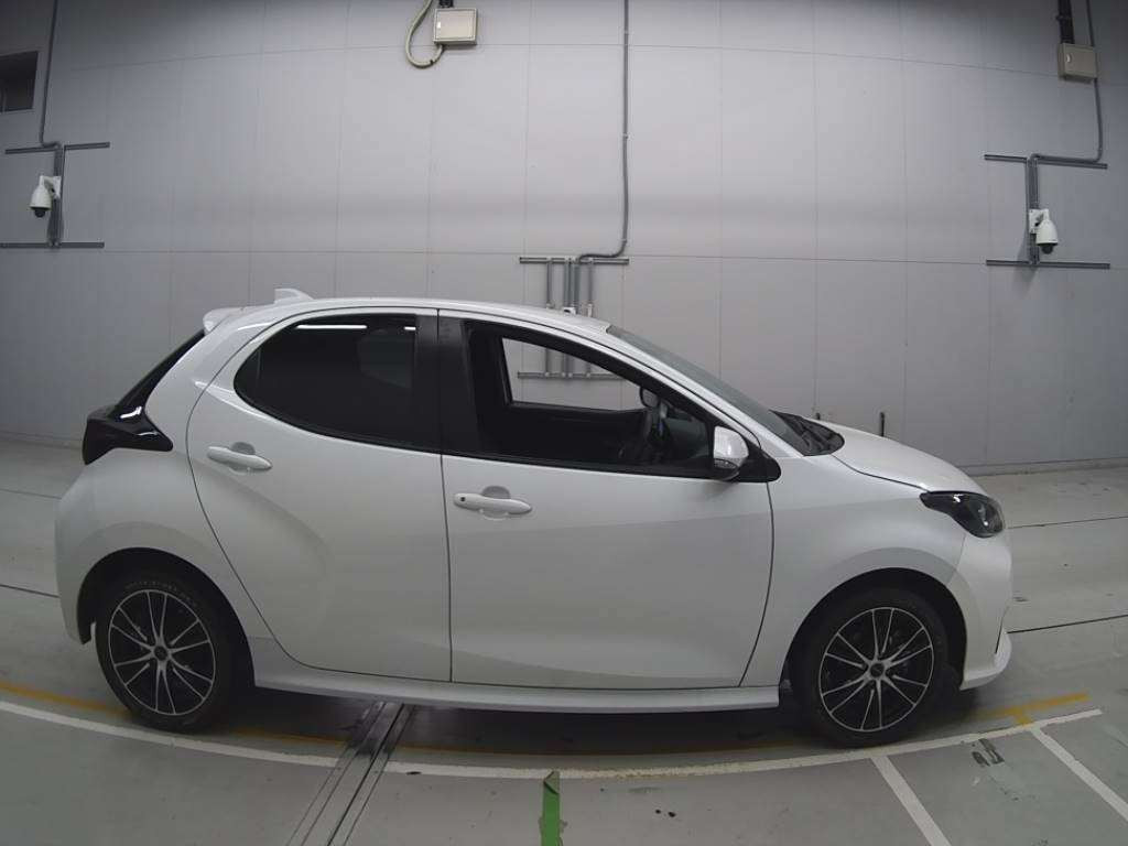 2023 Toyota YARIS KSP210[2]